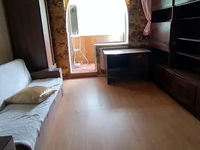 квартира за адресою Каштанова вул., 5