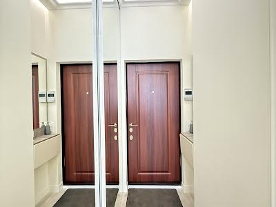 квартира за адресою Жилянська вул., 68