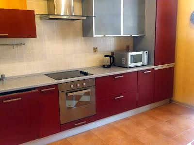 квартира по адресу Анны Ахматовой ул., 35