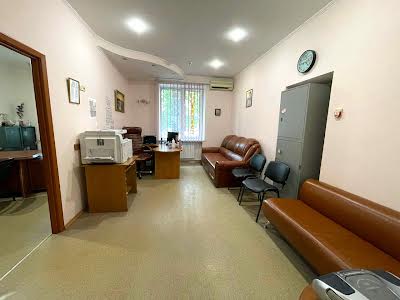 комерційна за адресою Київ, Чоколівський бульв., 30