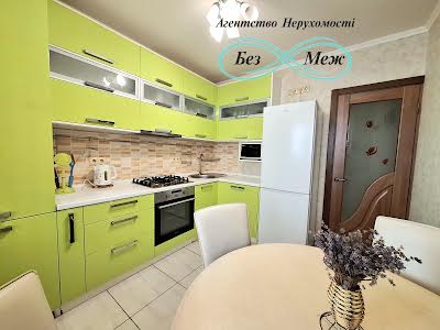 квартира за адресою Боголюбова вул., 10