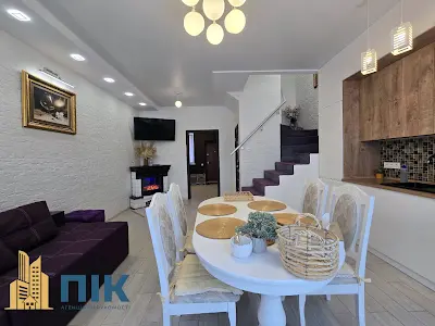 будинок за адресою Абрикосова вул., 45ж