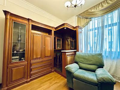 квартира за адресою Київ, Шовковична вул., 23