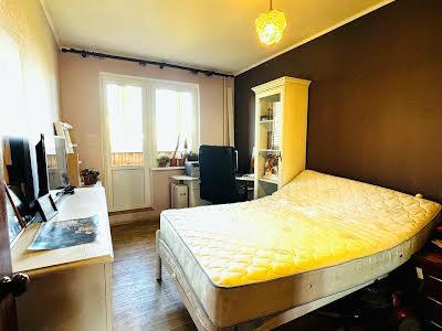 квартира за адресою Харків, Нескорених вул. (Героїв Праці), 12г