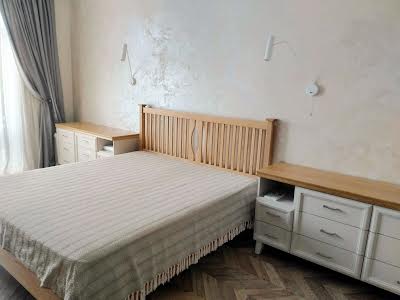 квартира за адресою Дегтярна вул., 7