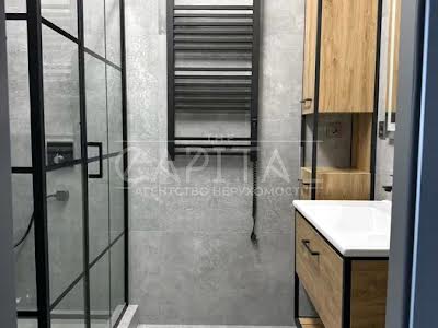 квартира за адресою Степана Бандери просп., 32-Д