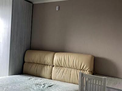 квартира за адресою Амвросія Бучми бульв., 4
