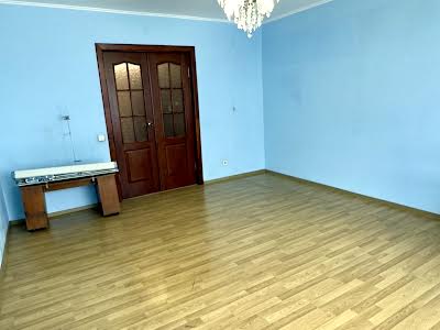 квартира за адресою Кургузова вул., 4-Б