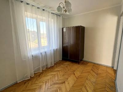 квартира за адресою Київ, Почайнинська вул., 62