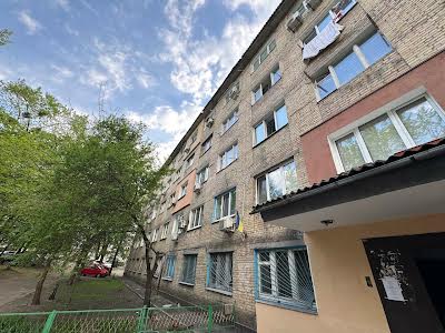 комната по адресу Горловская ул., 124/3