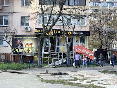 коммерческая по адресу Оболонский просп., 3