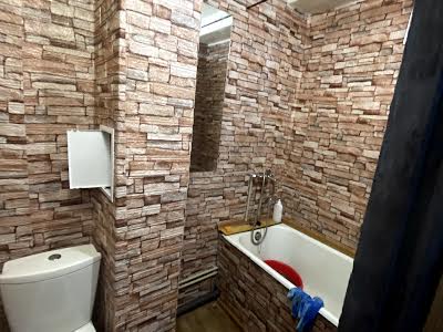 квартира за адресою Братиславська вул., 20-А