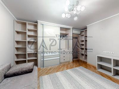 квартира за адресою Ділова вул. (Димитрова), 2Б