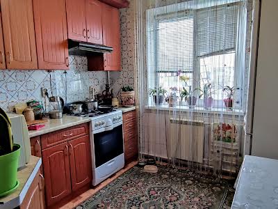 квартира за адресою Київ, Дмитра Луценка вул. (Крейсера 