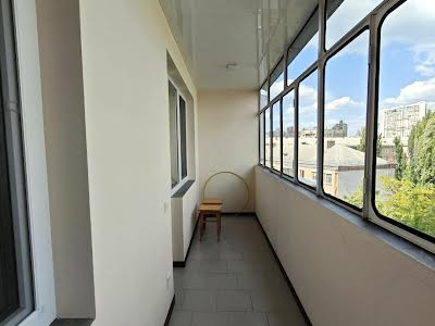 квартира по адресу Киев, Чешская ул., 6