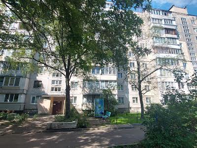 квартира за адресою Раїси Окіпної вул., 7-А