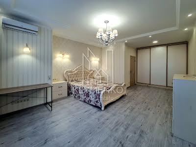 квартира за адресою Дарницький бульв., 8-В