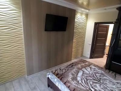 квартира за адресою Драгоманова вул., 2-Б