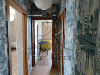 квартира за адресою Регенераторна вул., 4 к1-5