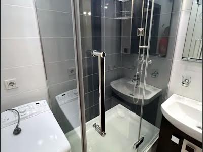 квартира за адресою Київ, Оболонська вул., 25