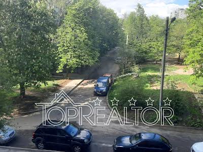 квартира за адресою Нескорених вул., 33