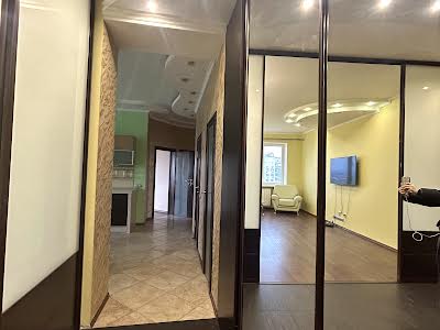 квартира за адресою Володимира Івасюка просп. (Героїв Сталінграду), 6