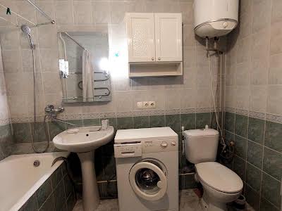 квартира по адресу Авиаконструктора Антонова ул., 7
