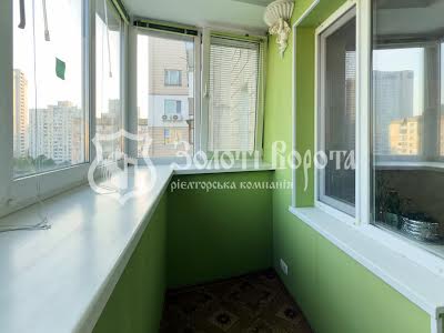 квартира по адресу Драгоманова ул., 5