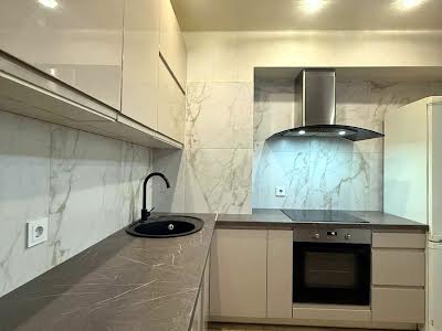 квартира за адресою Балтійський пров., 32