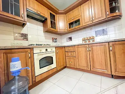 квартира по адресу с. Софиевская борщаговка, Миру ул., 50