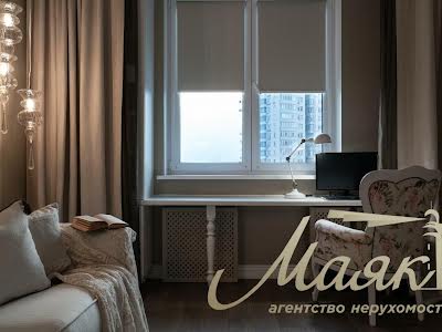 квартира за адресою Кирило-Мефодіївська вул., 2