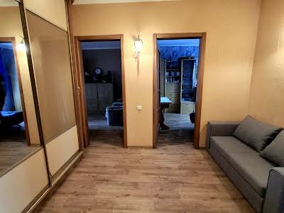 квартира за адресою Астрономічна вул., 35и