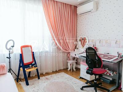 квартира по адресу Комбинатная ул. (Комбінатна), 25