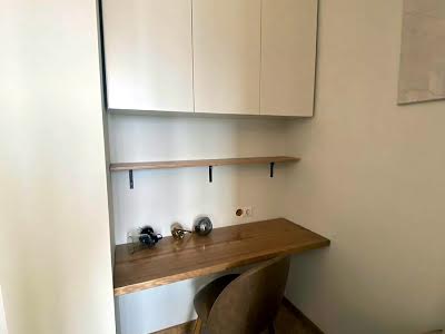 квартира за адресою Федора Ернста вул., 6