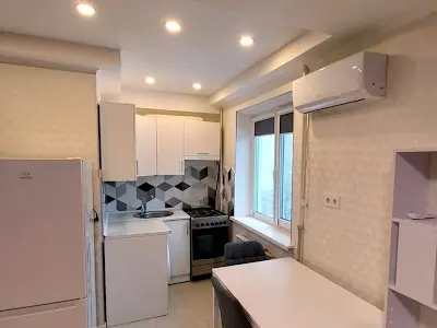 квартира по адресу Героев Днепра ул., 3