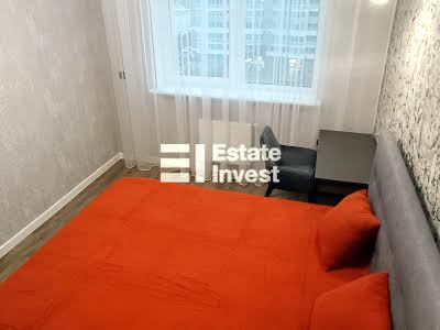 квартира за адресою Ревуцького вул., 40-Б