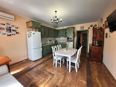 квартира за адресою Максима Кривоноса вул., 17