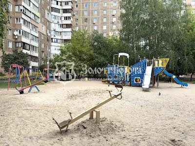 квартира по адресу Чернобыльская ул., 24/26