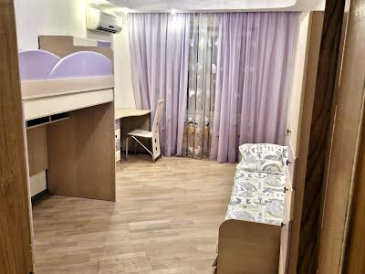 квартира за адресою Ентузіастів вул., 33
