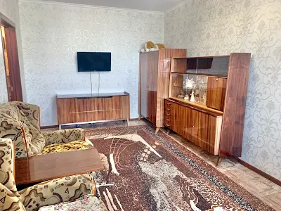 квартира за адресою Академіка Глушкова просп., 35