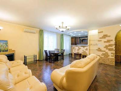 квартира по адресу Степана Руданского ул., 4-6