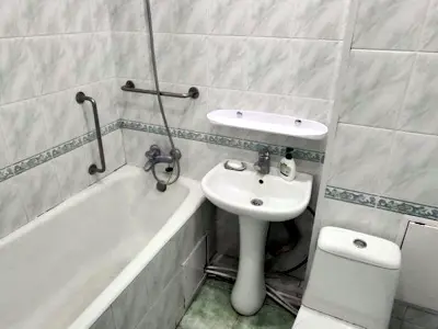 квартира за адресою Митрополита Андрея Шептицького вул. (Анатолія Луначарського), 7