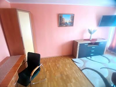 квартира за адресою Солом'янська вул., 23