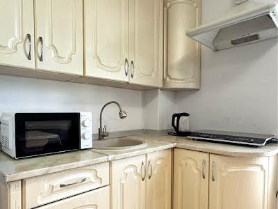 квартира за адресою Повітрофлотська вул., 86в