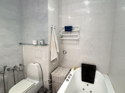 квартира по адресу Урловская ул., 21
