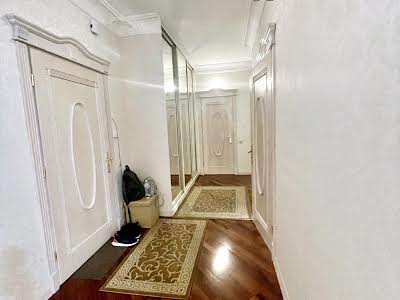 квартира по адресу Киев, Вышгородская ул., 45Б/3