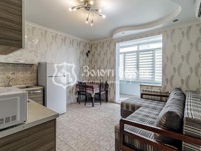 квартира за адресою Пономарьова вул., 26