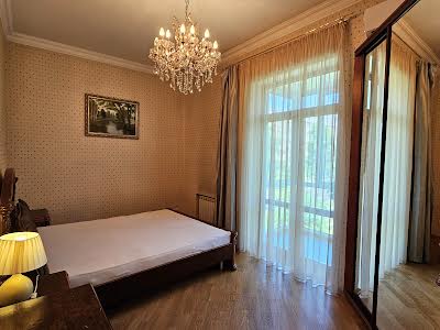 квартира за адресою Київ, Михайла Бойчука вул. (Кіквідзе), 3
