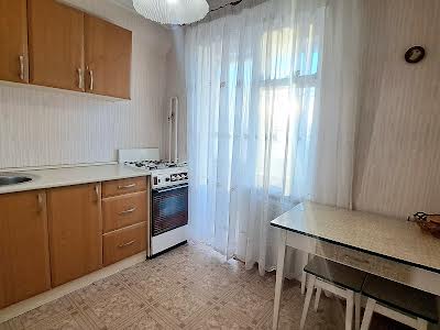 квартира по адресу Щусева ул., 10-А