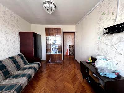 квартира за адресою Гвардейцев Широнинцев, 11Б